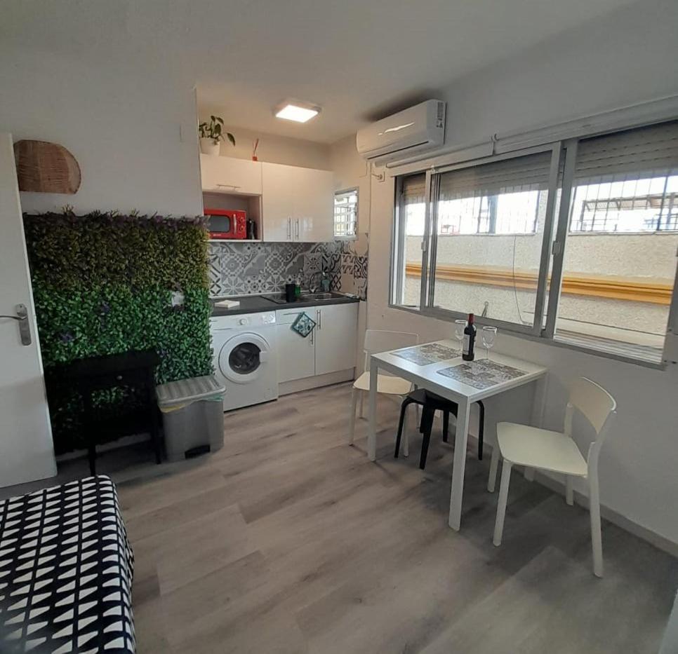 Apartamento Una Habitacion Supercentrico توريمولينوس المظهر الخارجي الصورة